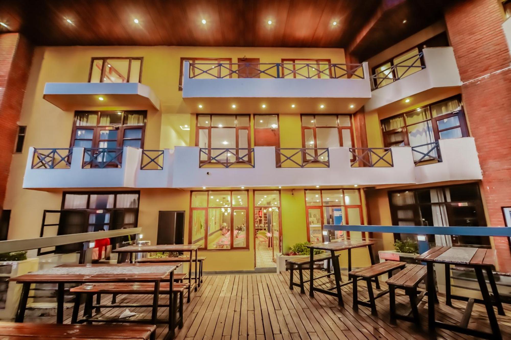 Green N Breeze Resorts ムスーリー エクステリア 写真